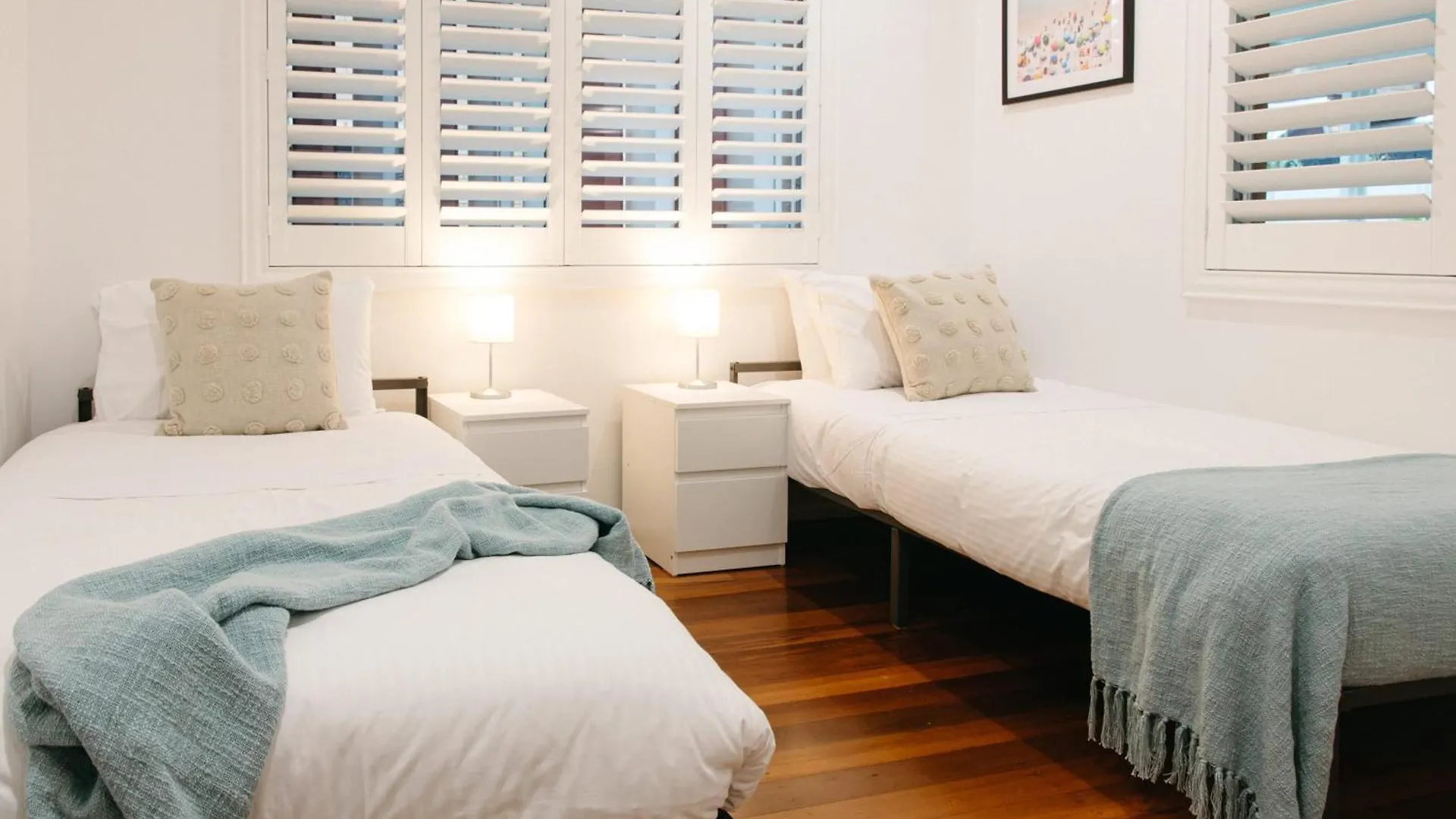 Apartment Moffat Beach Coastal Contemporary Unit A Caloundra