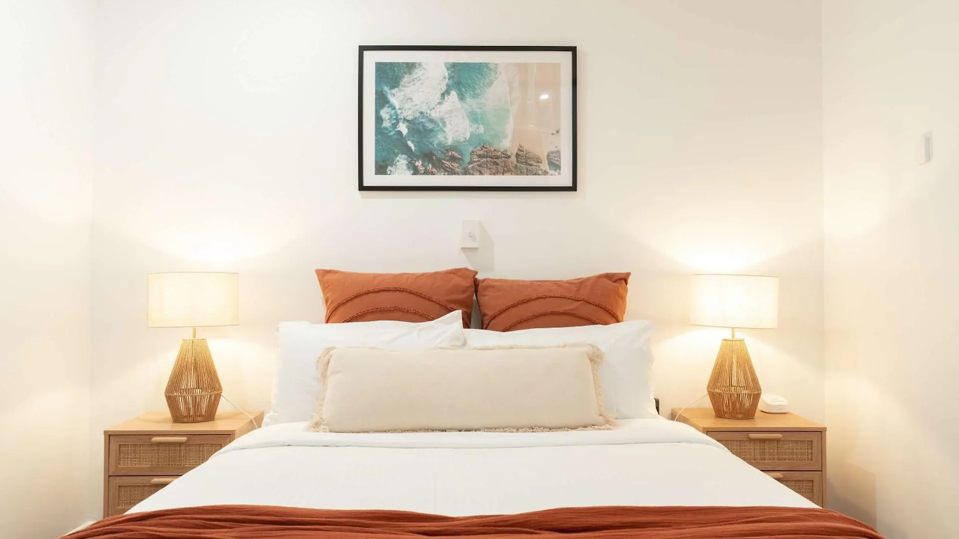 Moffat Beach Coastal Contemporary Unit A Caloundra 0*,