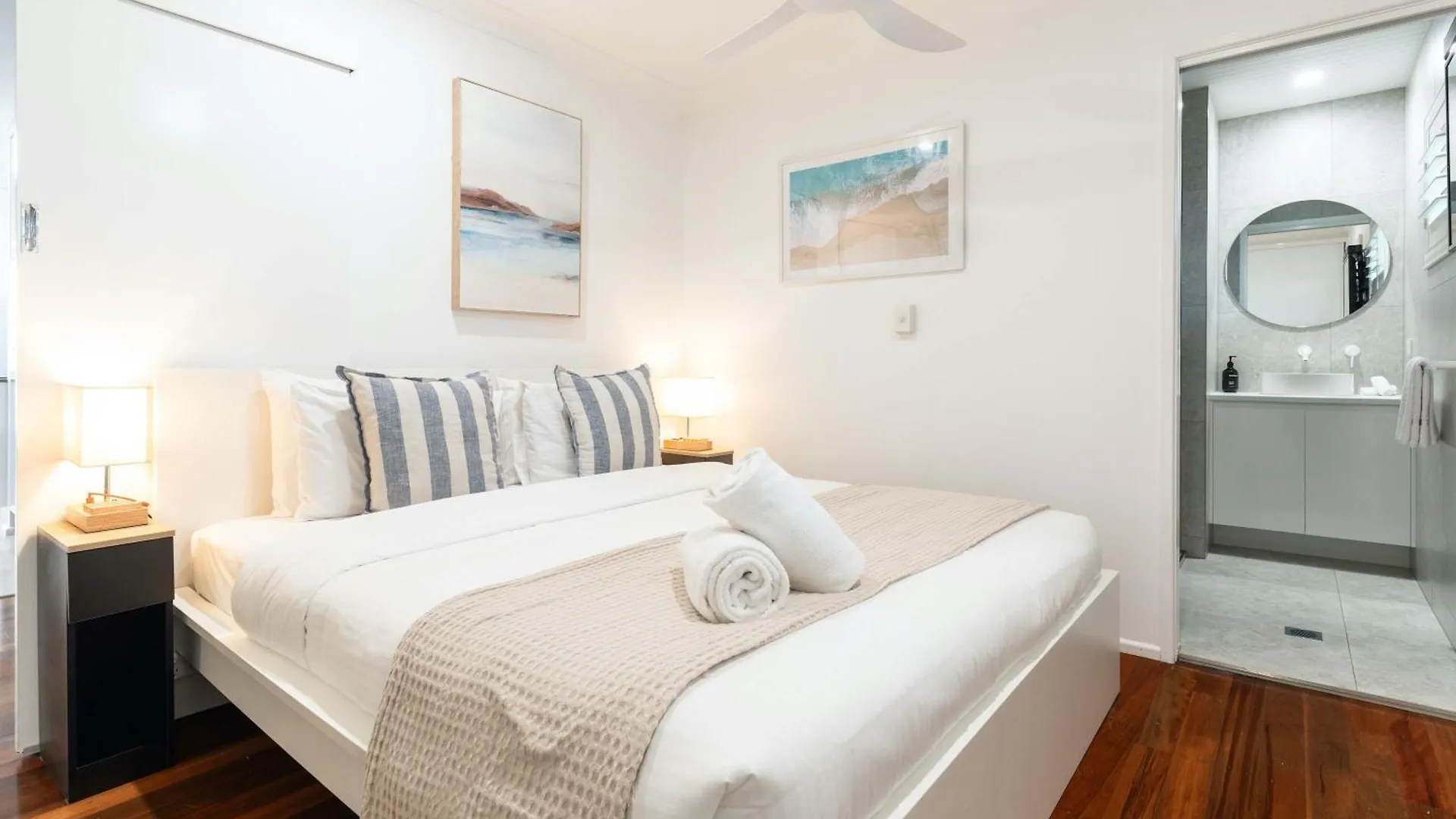 Moffat Beach Coastal Contemporary Unit A Caloundra Australien